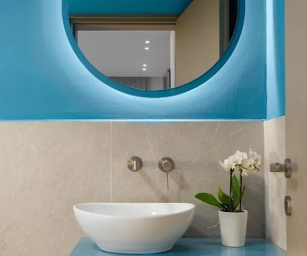 Stylish Rhodes With Prime Location - L & C Escape * Rhodes City